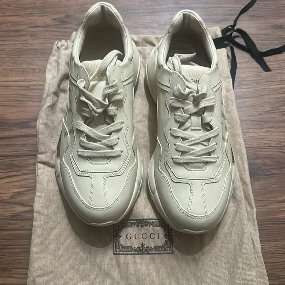 *SOLD*Gucci Rhyton Sneakers - Picture 9 of 11